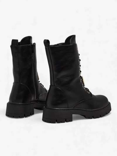 Женские ботинки Venit из экокожи на шнуровке