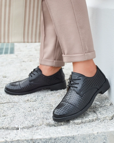Ажурные черные женские полусапожки из экокожи Azedvo- Footwear
