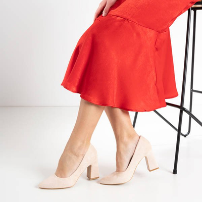 Smėlio spalvos moteriški bateliai ant aulo Simiela - Avalynė