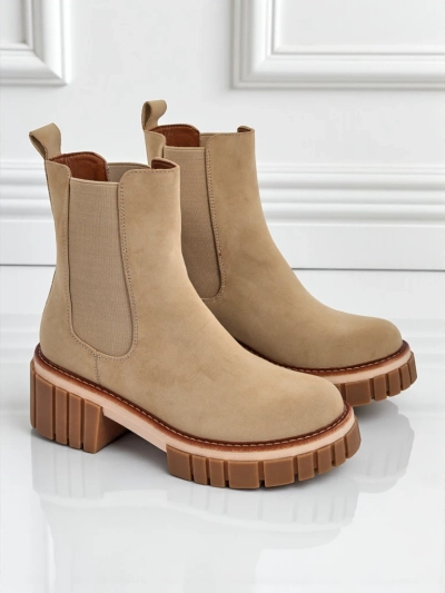 Aulinukai su stulpeliais iš eko nubuko Amber Walk