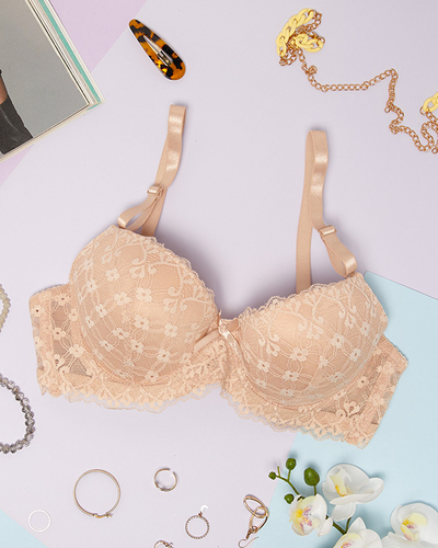 Moteriška liemenėlė su smėlio spalvos nėriniais - Apatiniai drabužiai