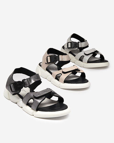 Vaikiški blizgūs basutės su baltomis „Leepe-Shoes“.