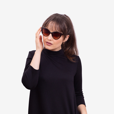 Женские коричневые солнцезащитные очки с металлическим орнаментом - Аксессуары