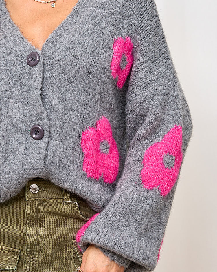 Royalfashion Серый короткий расстегивающийся свитер с цветами