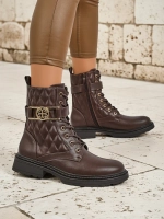 коричневый