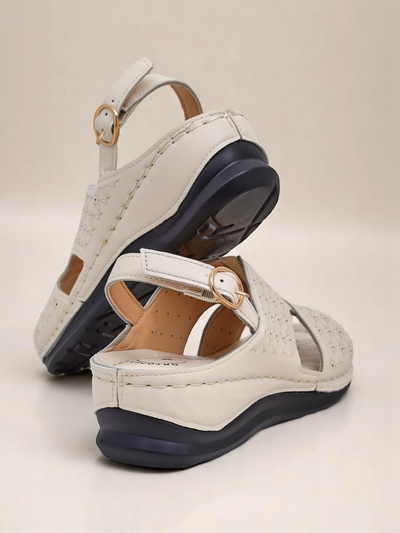 Royalfashion moteriškos basutės ant žemos platformos Comfort Chic