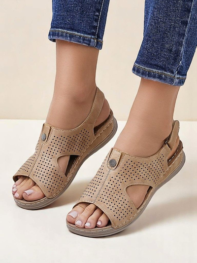 Royalfashion Женские ажурные сандалии Leminni