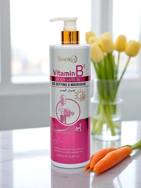 Jauninamasis ir drėkinamasis kūno losjonas su vitaminu B3 AgeDefy