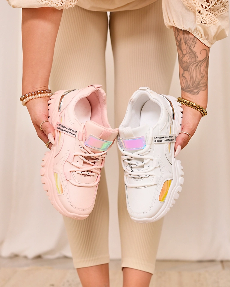 Baltos spalvos Holys moteriški sportbačiai - Avalynė