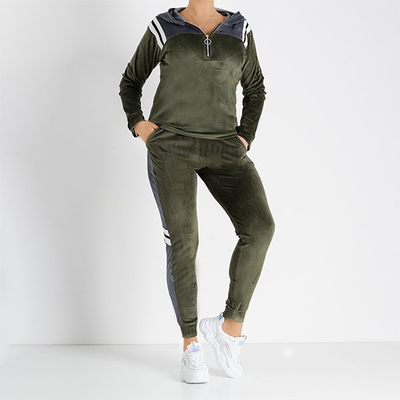 Zielony damski komplet dresowy - Odzież