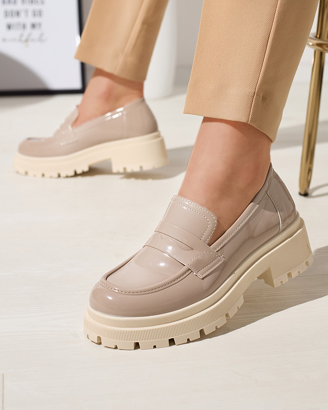 Šviesiai rudi lakuoti mokasinai moterims Noppel Footwear