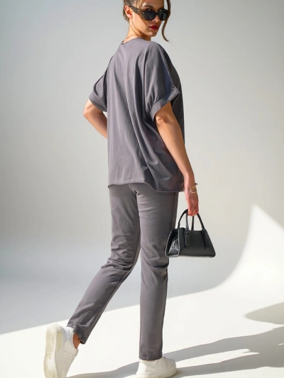 Комплект Royalfashion для женщин из хлопка с короткими рукавами и прямыми штанами