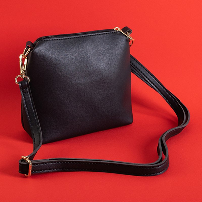 Женская сумка черного цвета