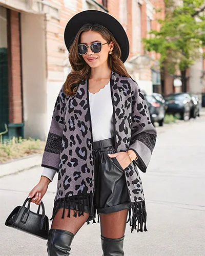 Женский пончо от Royalfashion с принтом