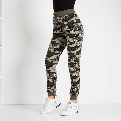 Женские спортивные брюки с камуфляжной изоляцией - Одежда