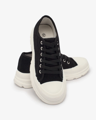 Royalfashion Juodi moteriški sportbačiai su platforma Spollero