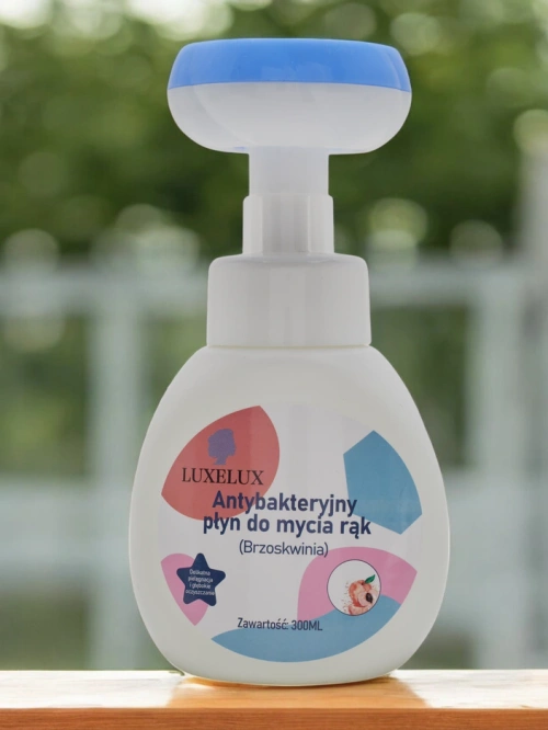 Luxelux Antibakterinė rankų muilas persikų 300 ml