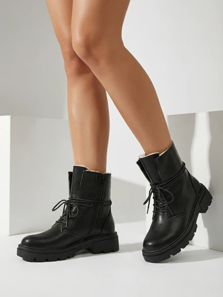 Moteriški Aulinukai Luna Juodi Odiniai Elegantiški Žiemai