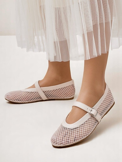 Royalfashion Женские ажурные балетки с ремешком Naommi