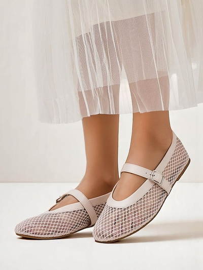 Royalfashion Женские ажурные балетки с ремешком Naommi