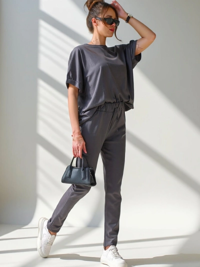 Комплект Royalfashion для женщин из хлопка с короткими рукавами и прямыми штанами