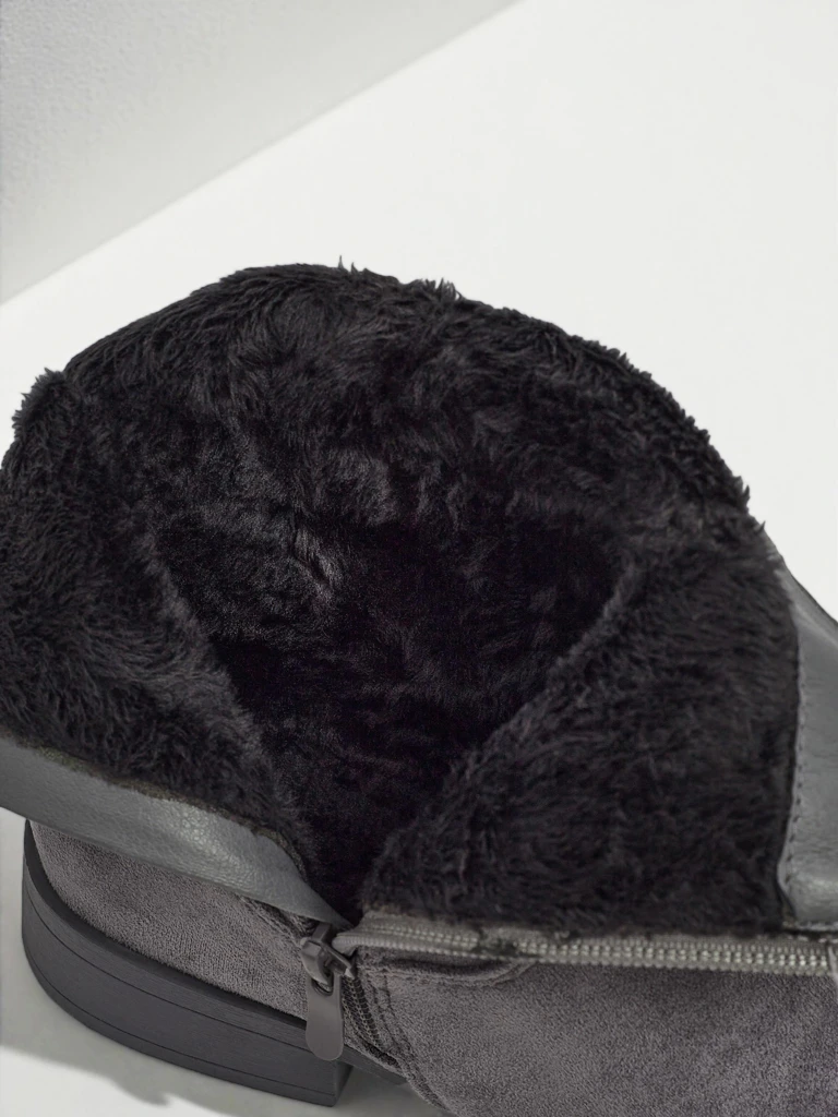 Moteriški aulinukai iš eko-zomšos Kelmoria