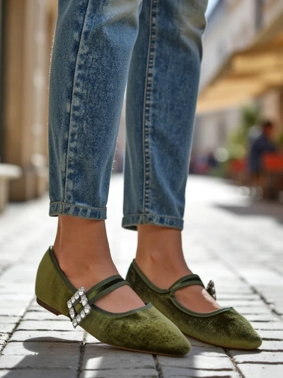 Royalfashion Женские балетки а-ля велюр с пряжкой и ремешком Enribes