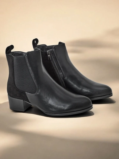 Royalfashion Moteriški batai Virto