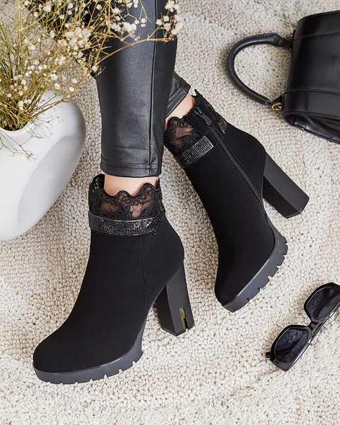 "Royalfashion" moteriški batai "Leroleda" su dekoruotu kulnu