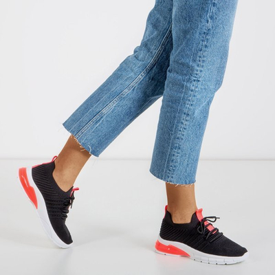 Черные женские кроссовки с розовыми вставками Brighton