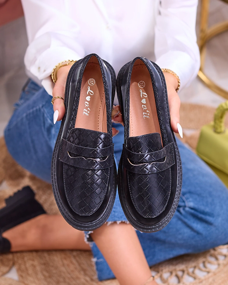 Juodi moteriški mokasinai su įspaudais Tewneris