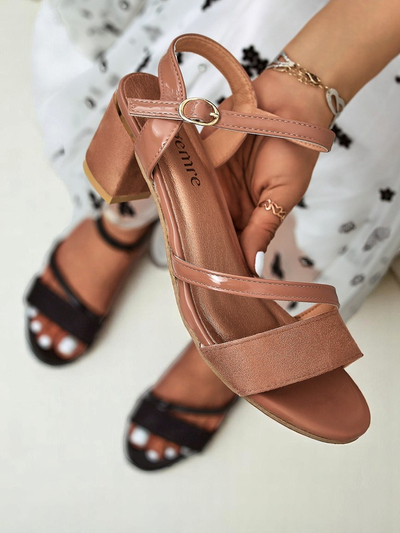 Royalfashion Women's lacquered low-heeled sandals Grace Gloss