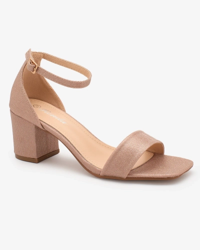 Royalfashion Blizgantys rožinio aukso spalvos moteriški sandalai ant aulinuko Ratties