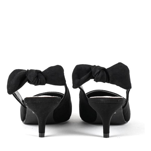 Czarne sandały na szpilce ze szpiczastym noskiem Katmandu - Obuwie