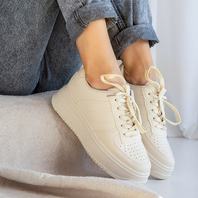 Бежевые женские кроссовки на платформе Silvina