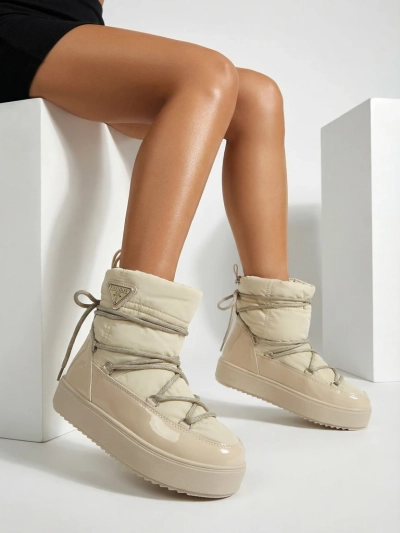 Karališka mada Moteriški snieglės Copese