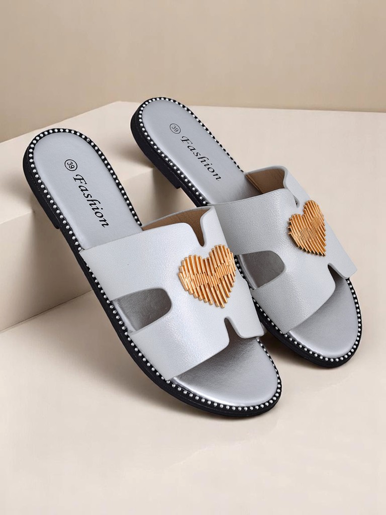 Royalfashion Women's Heart Chic Flat Slippers