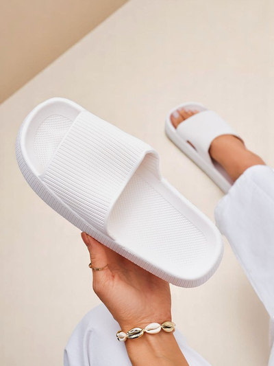 Royalfashion moteriškos guminės šlepetės Bree