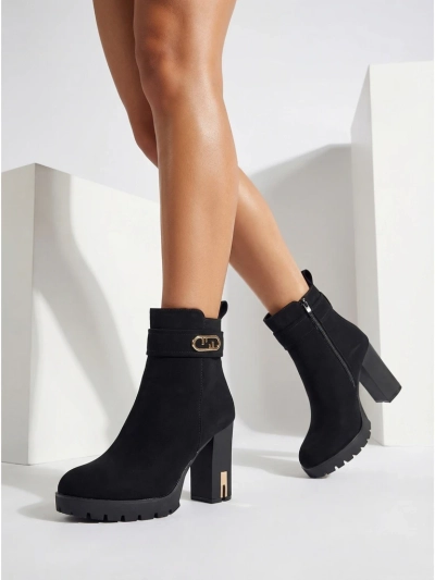 Женские ботильоны Tovia из эко-замши на каблуке-столбике