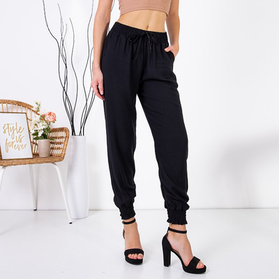 Juodos moteriškos kelnės PLUS SIZE - Apranga