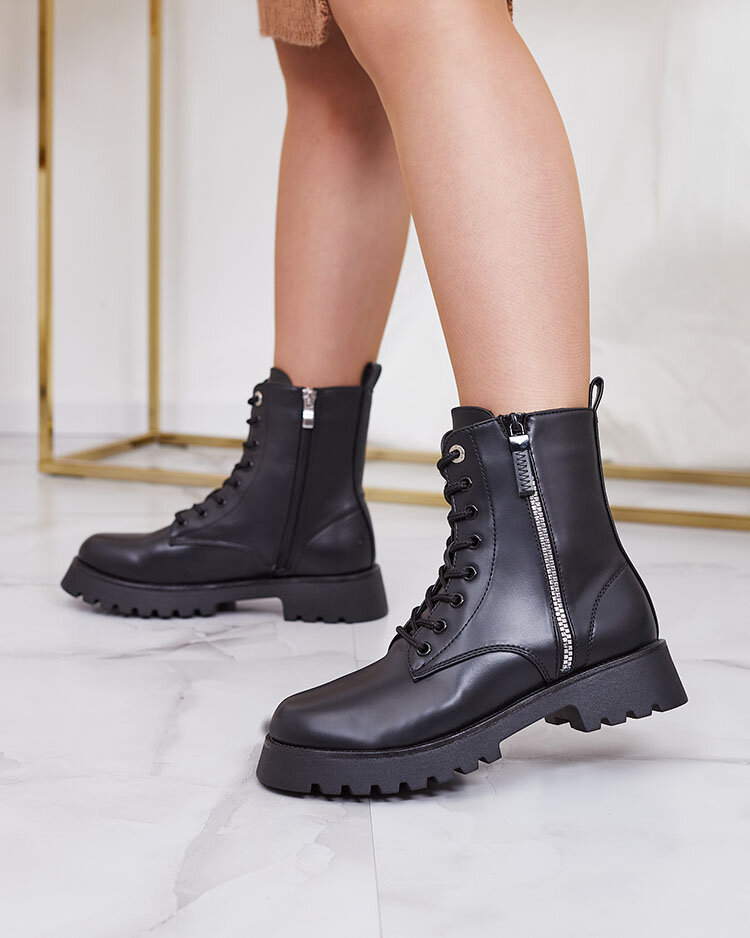 "Royalfashion" Juodi moteriški batai Basurb