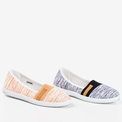 Czarne tenisówki slip - on z paseczkami Arimida - Obuwie