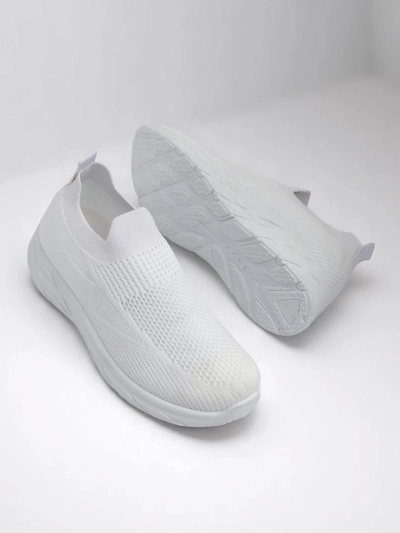 Royalfashion Женские спортивные слипоны Whites