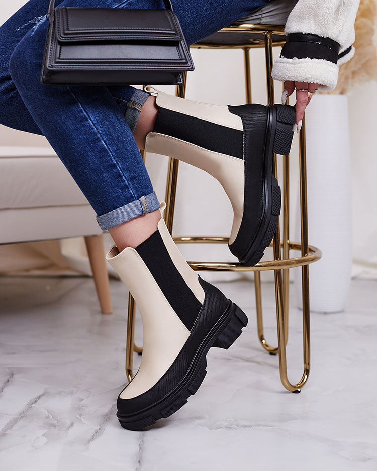 Royalfashion Juodi moteriški batai Opialla