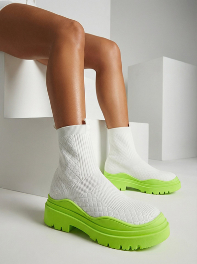 Бело-зеленые женские сапоги Seritis