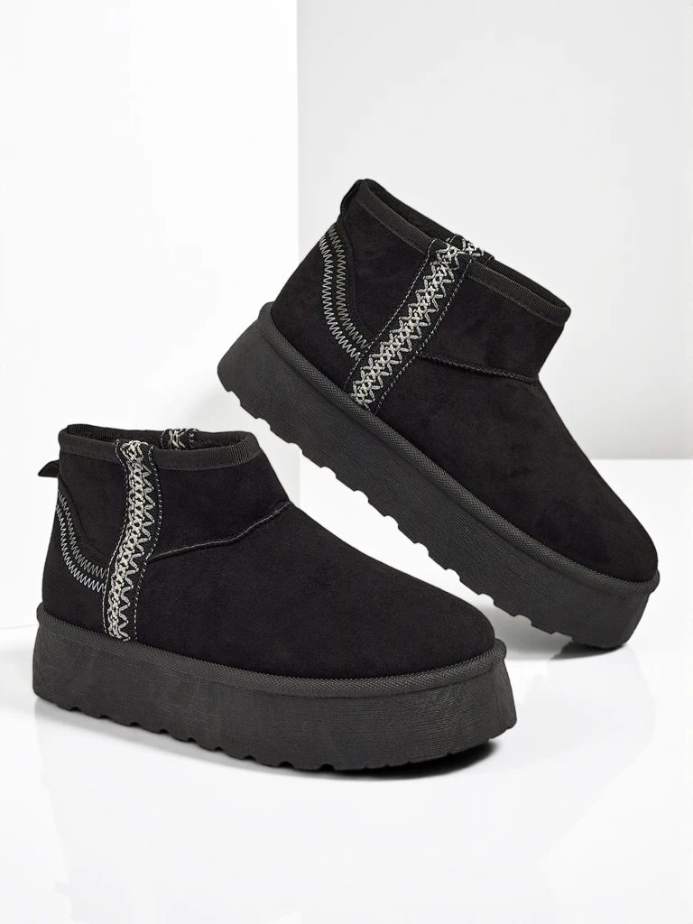 Короткие женские ботинки a'la снегоходы Pravel