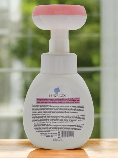 Luxelux Antibakterinė rankų muilas braškių 300 ml