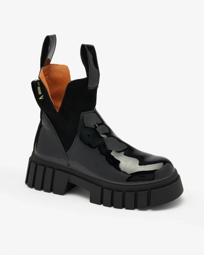 Royalfashion Черные женские утепленные сапоги из лакированной кожи Eratra