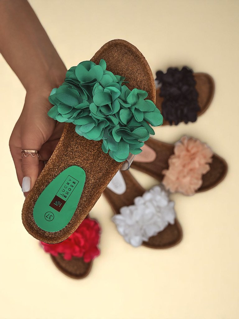 Royalfashion Klapki damskie z kwiatuszkami Flora Soft – mega słodkie!