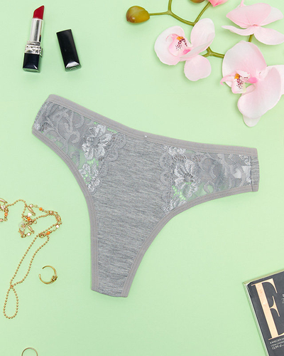 Pilkos spalvos medvilninės moteriškos stringai su dekoratyviniais nėriniais - Apatiniai
